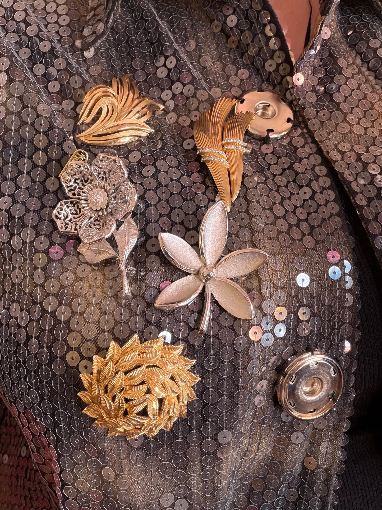 Vintage Capri Mid-Century Textural Domed Leaf Brooch