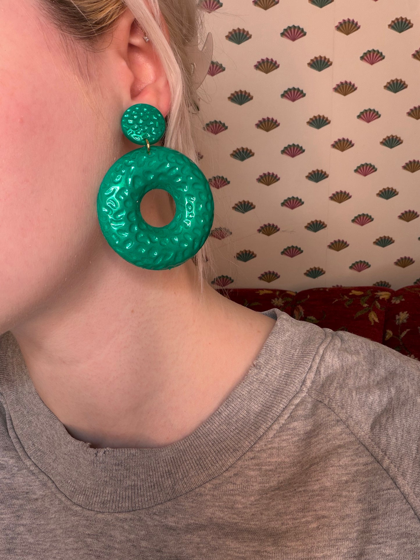 Vintage Metallic Kelly Green Hoop Clip On Earrings