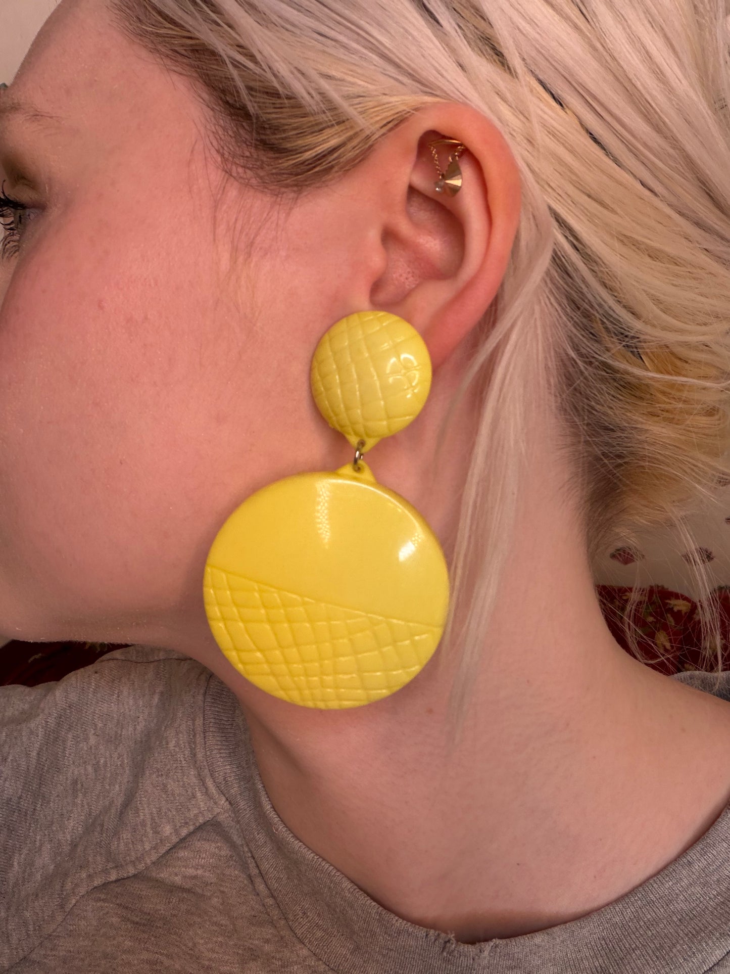 Vintage Huge Butter Yellow Quilted Circles Clip On Earrings