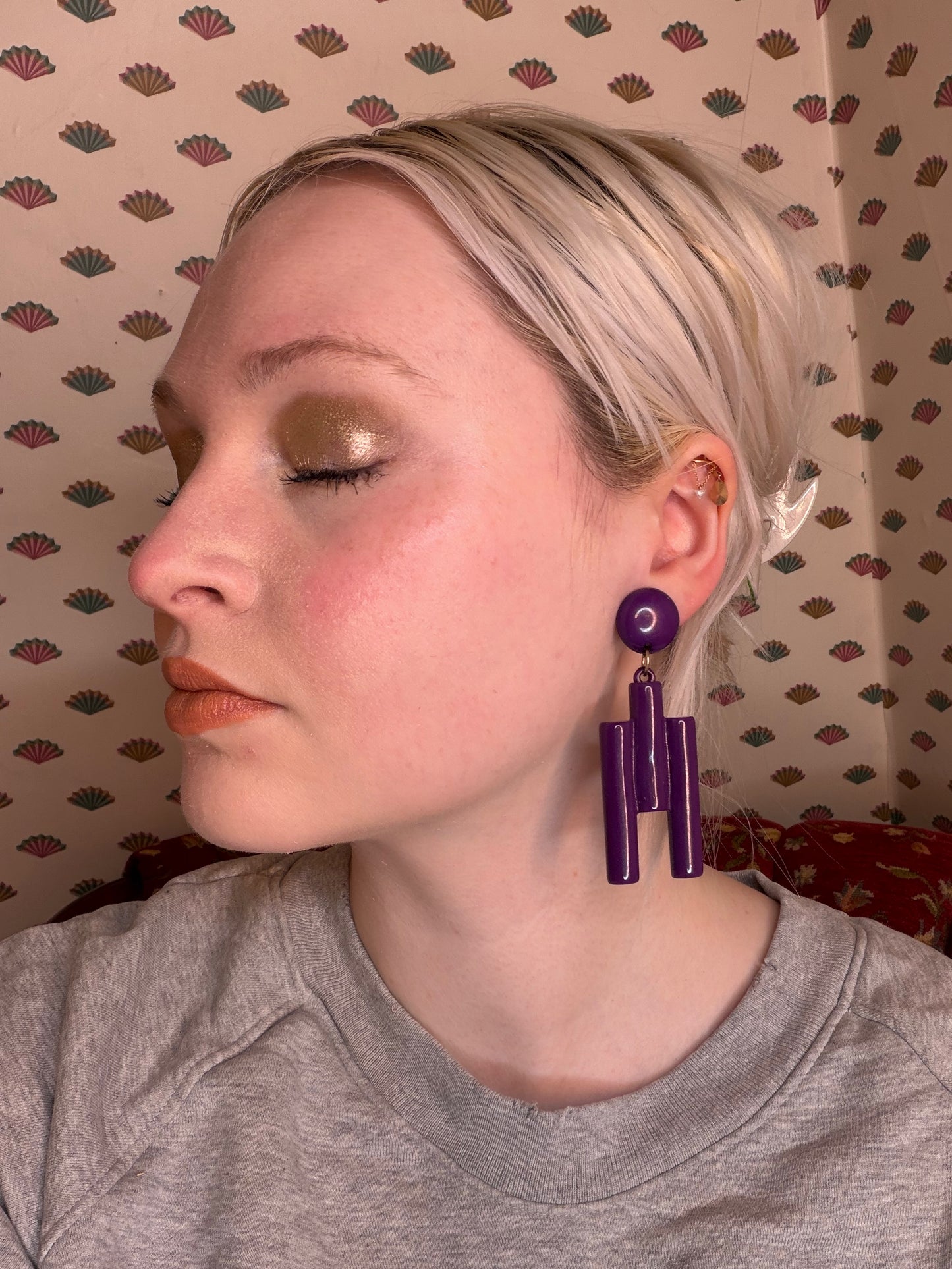 Vintage Huge Cubist Purple Column Clip On Earrings