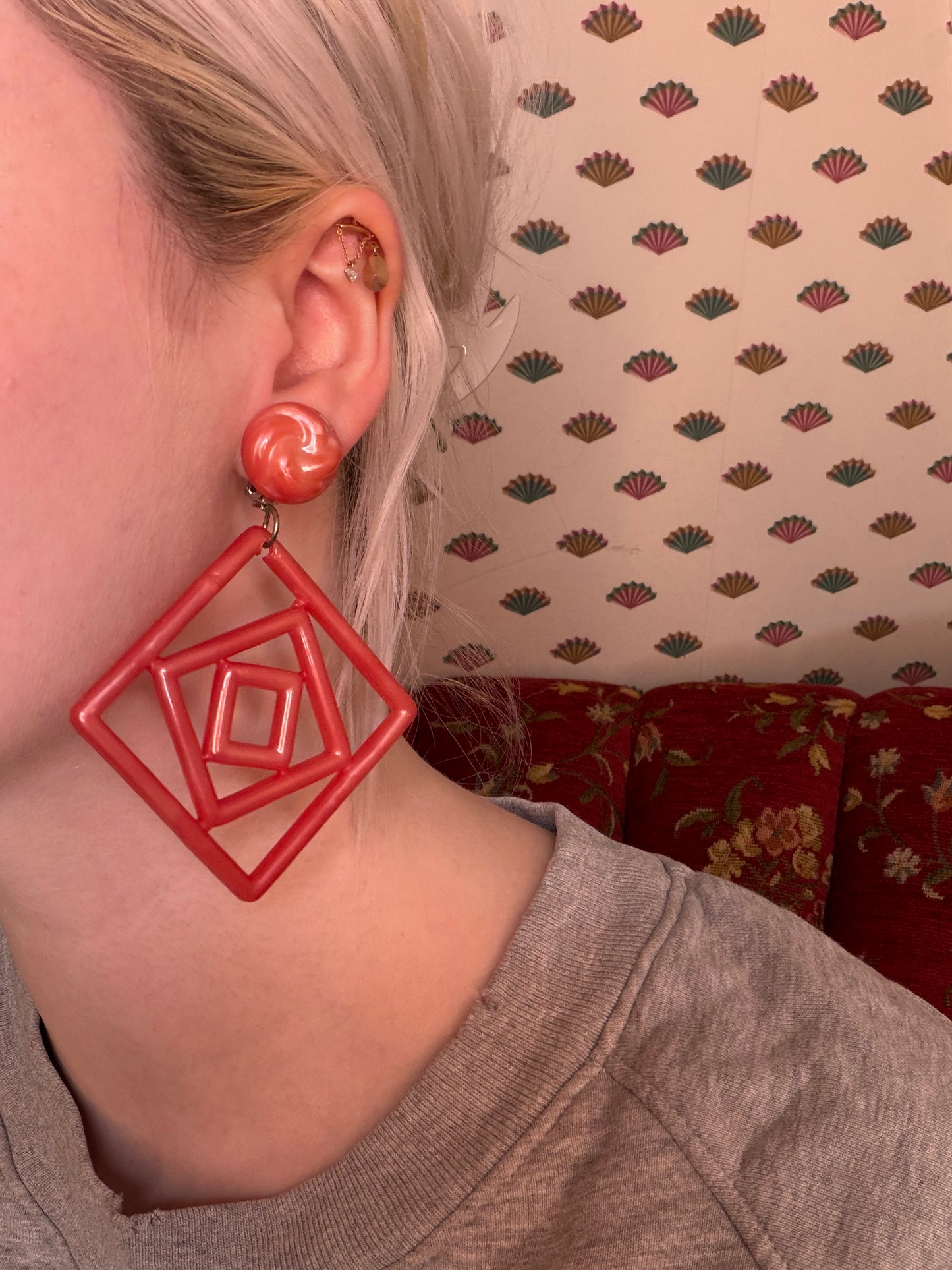 Vintage Deadstock French Pearly Pink Geometric Clip On Earrings