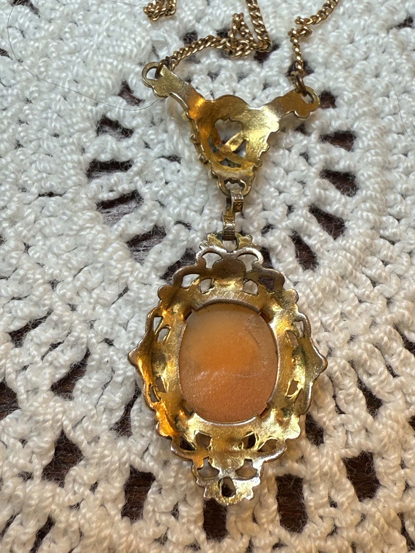 Antique Dainty Filigree Cameo Necklace