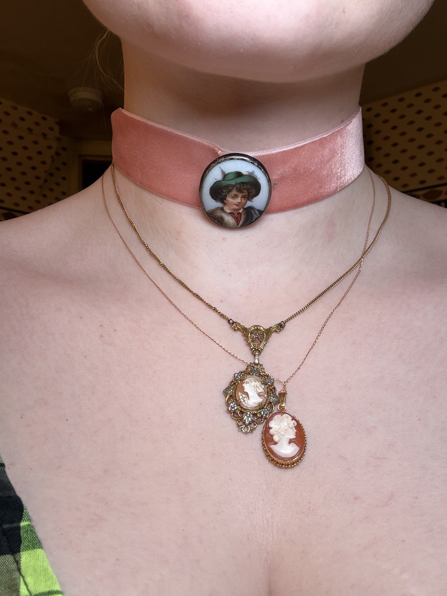 Antique Dainty Filigree Cameo Necklace