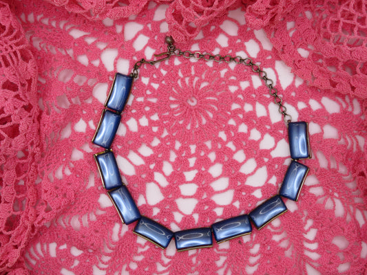 Vintage Thermoset Brilliant Blue Cabochon Necklace
