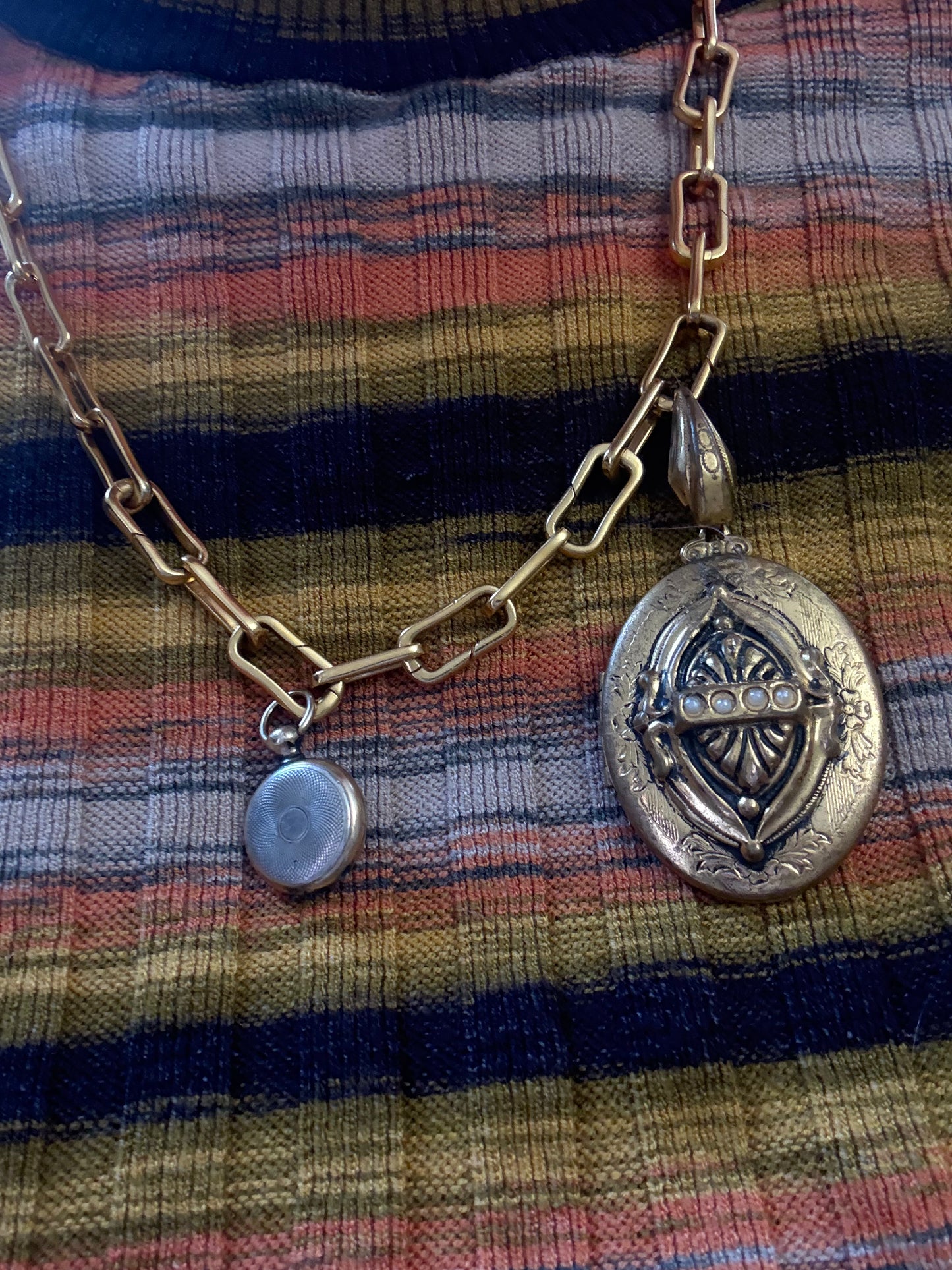 Antique Large Victorian Gold Tone Seed Pearl Locket