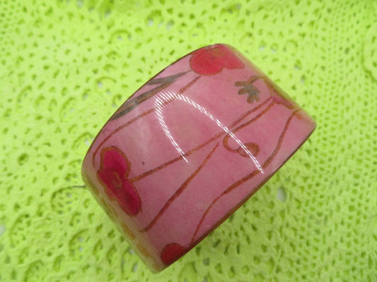 Iris Apfel's Vintage Pink Chunky Collage Flower Bangle