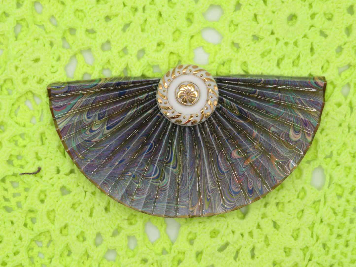 Vintage Huge Metallic Retro Fan Brooch
