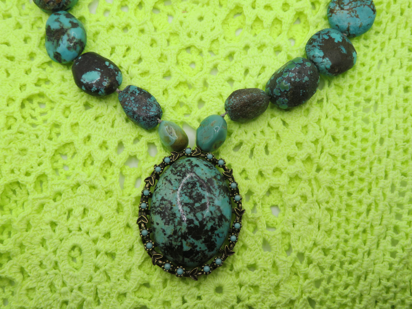 Vintage Chunky Turquoise Nugget Pendant Necklace