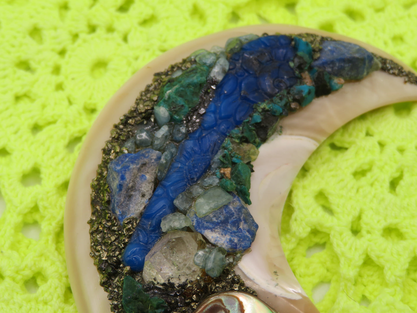 One-of-a-Kind Huge Mother of Pearl Gemstone Crescent Moon Pendant Brooch