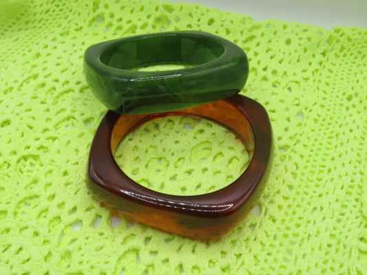 Iris Apfel's Resin Bangle Set