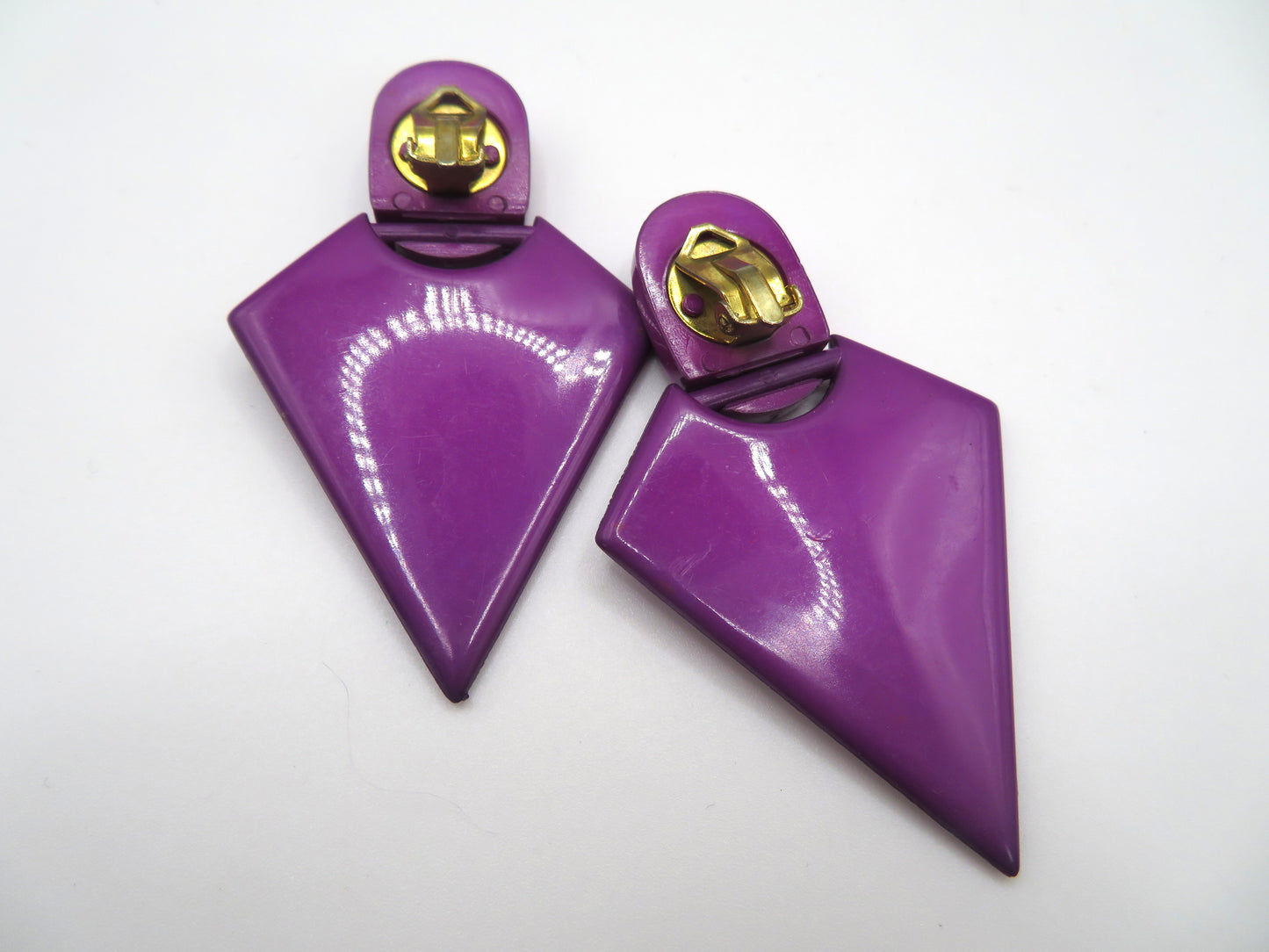 Vintage Chunky Purple Triangle Clip On Earrings