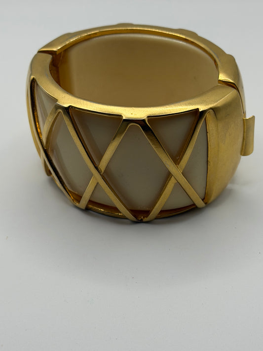 Vintage Gold Caged Cream Bangle