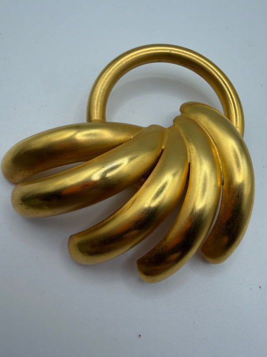 Vintage Matte Gold Fan Doorknocker Brooch, 1980s