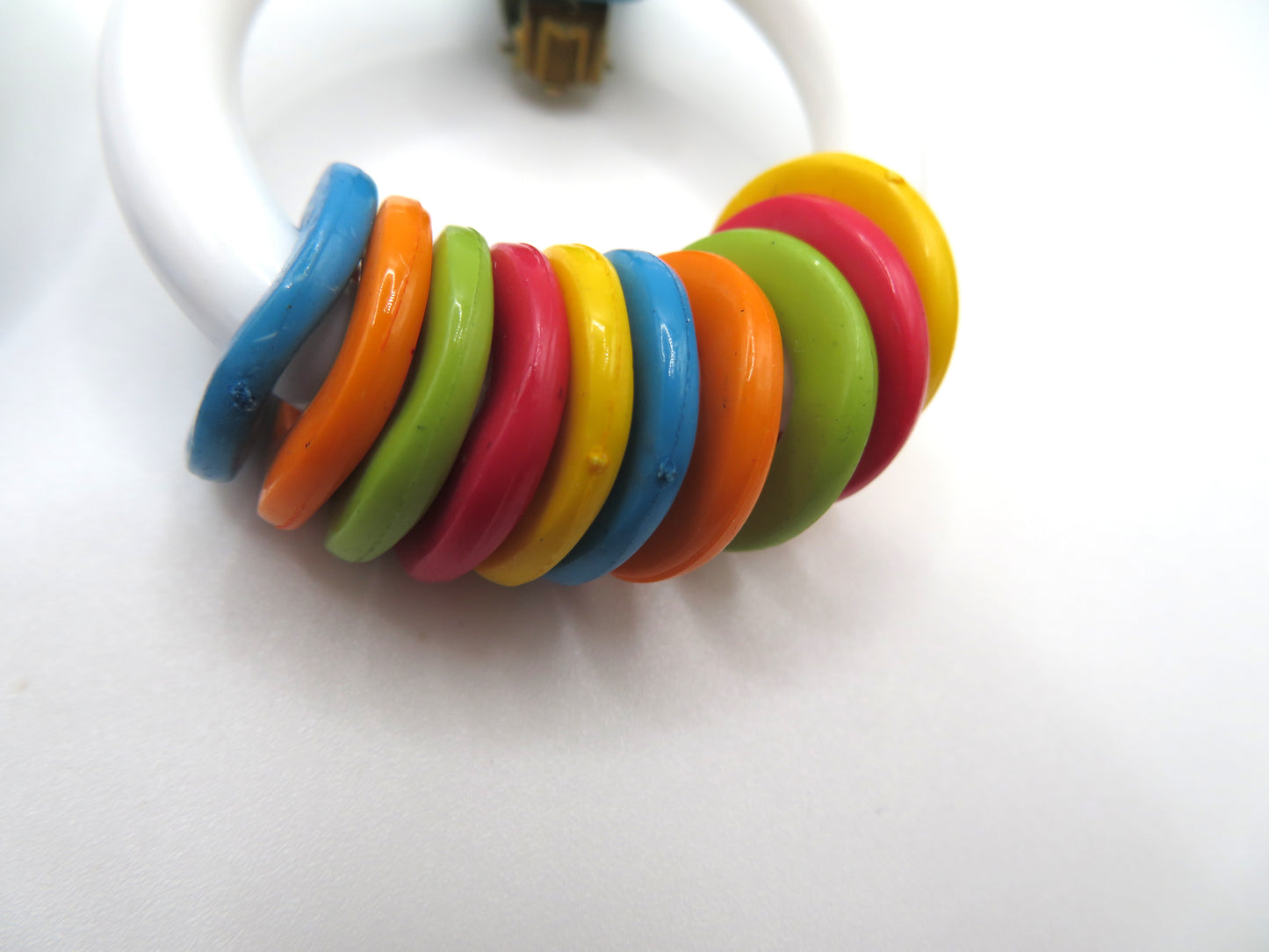 Vintage Rare ASMR Early Plastic Rattle Hoop Clip On Earrings