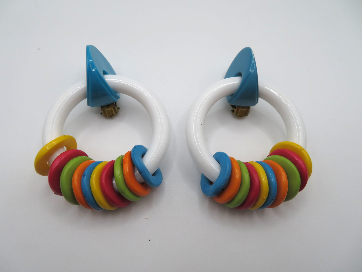 Vintage Rare ASMR Early Plastic Rattle Hoop Clip On Earrings
