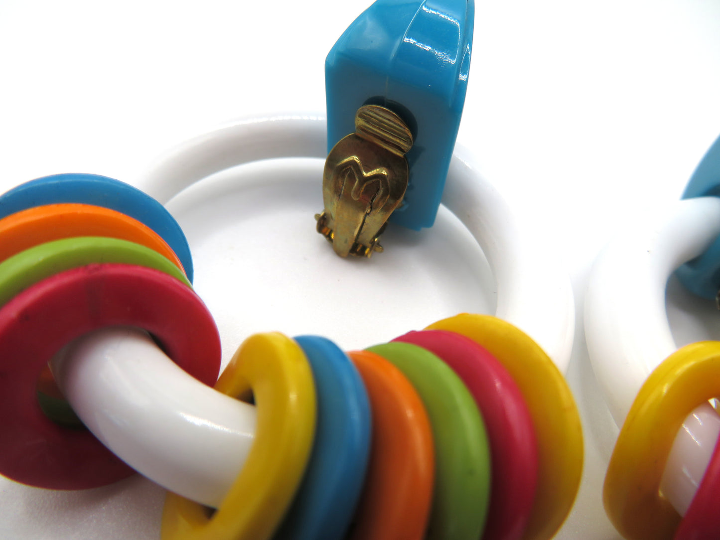 Vintage Rare ASMR Early Plastic Rattle Hoop Clip On Earrings
