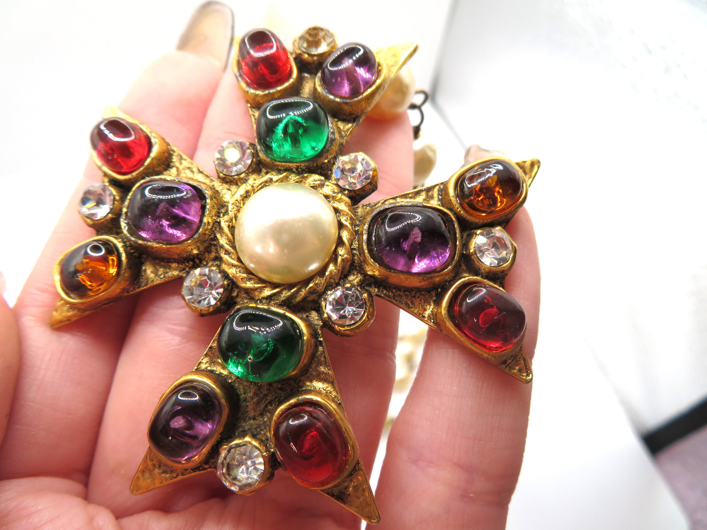 Vintage Chanel 1985 Gripoix Pearl Maltese Cross Statement Necklace