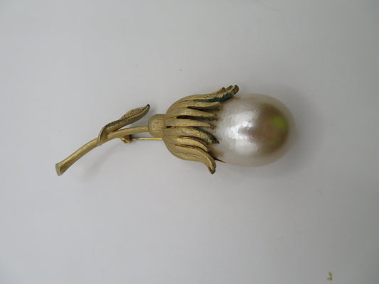 Vintage Supersized Chunky Pearl Flower Brooch