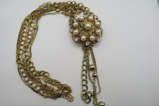 Vintage Mystical Pearl Crystal Pendant Necklace