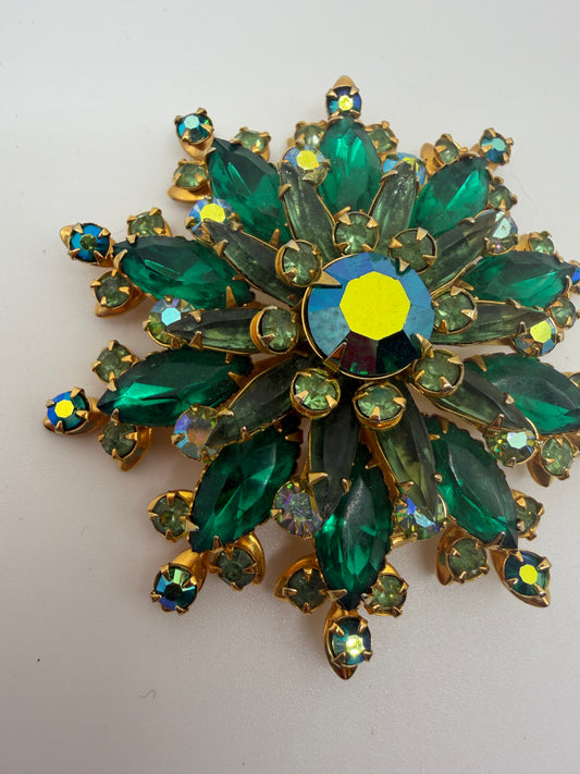 Vintage Emerald Green Midcentury Rhinestone Brooch