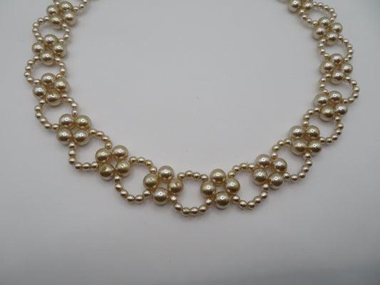 Vintage Daisy Beaded Pearl Collar Necklace