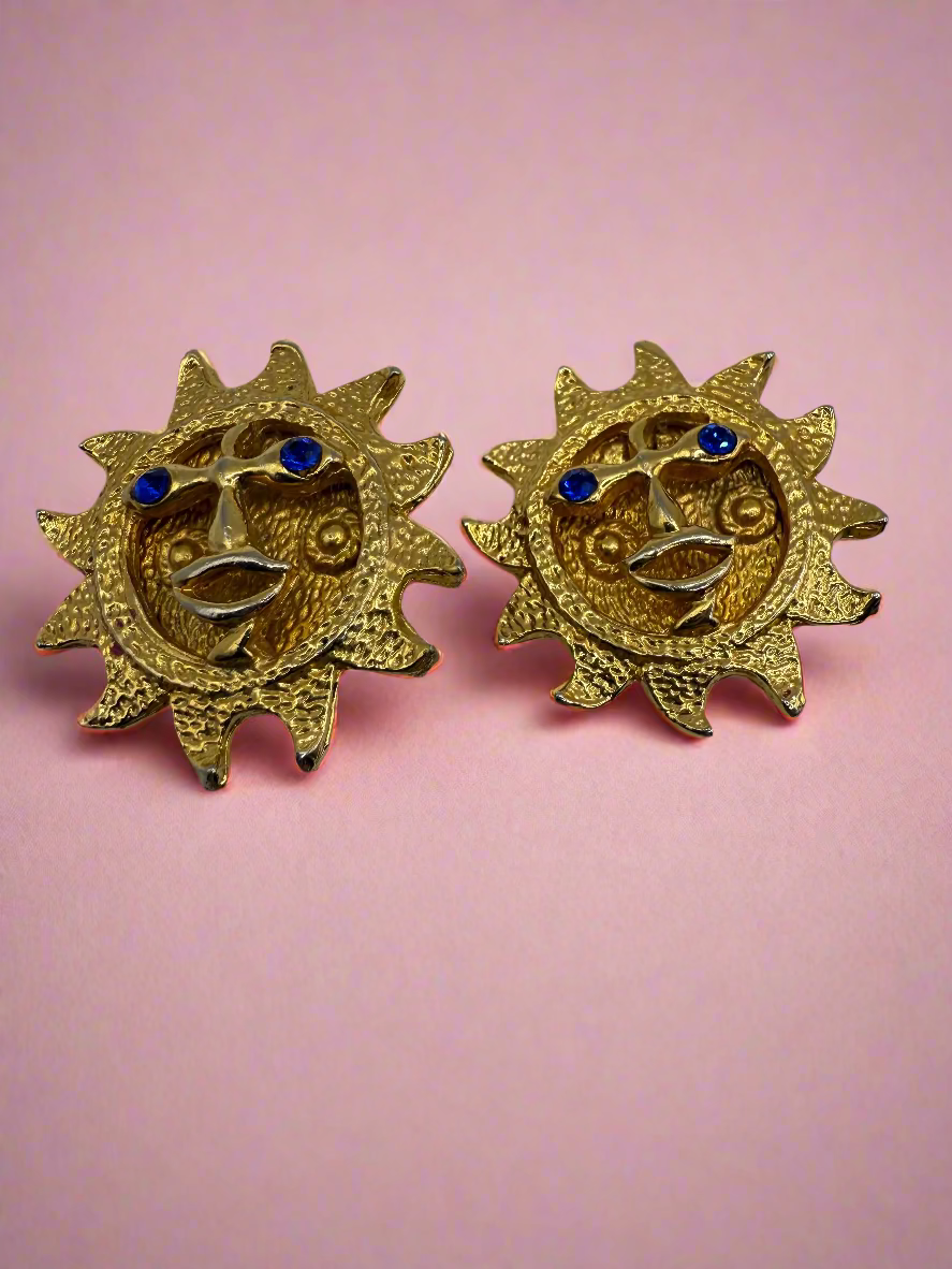 Vintage Chunky Smiling Sun Clip On Earrings
