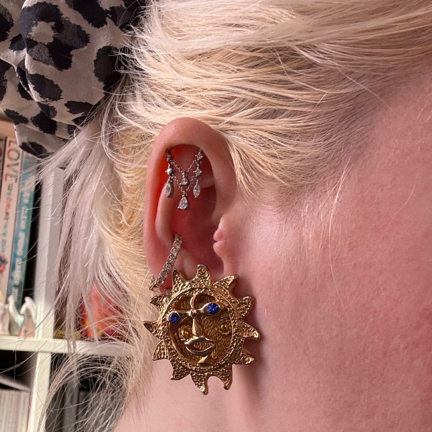Vintage Chunky Smiling Sun Clip On Earrings