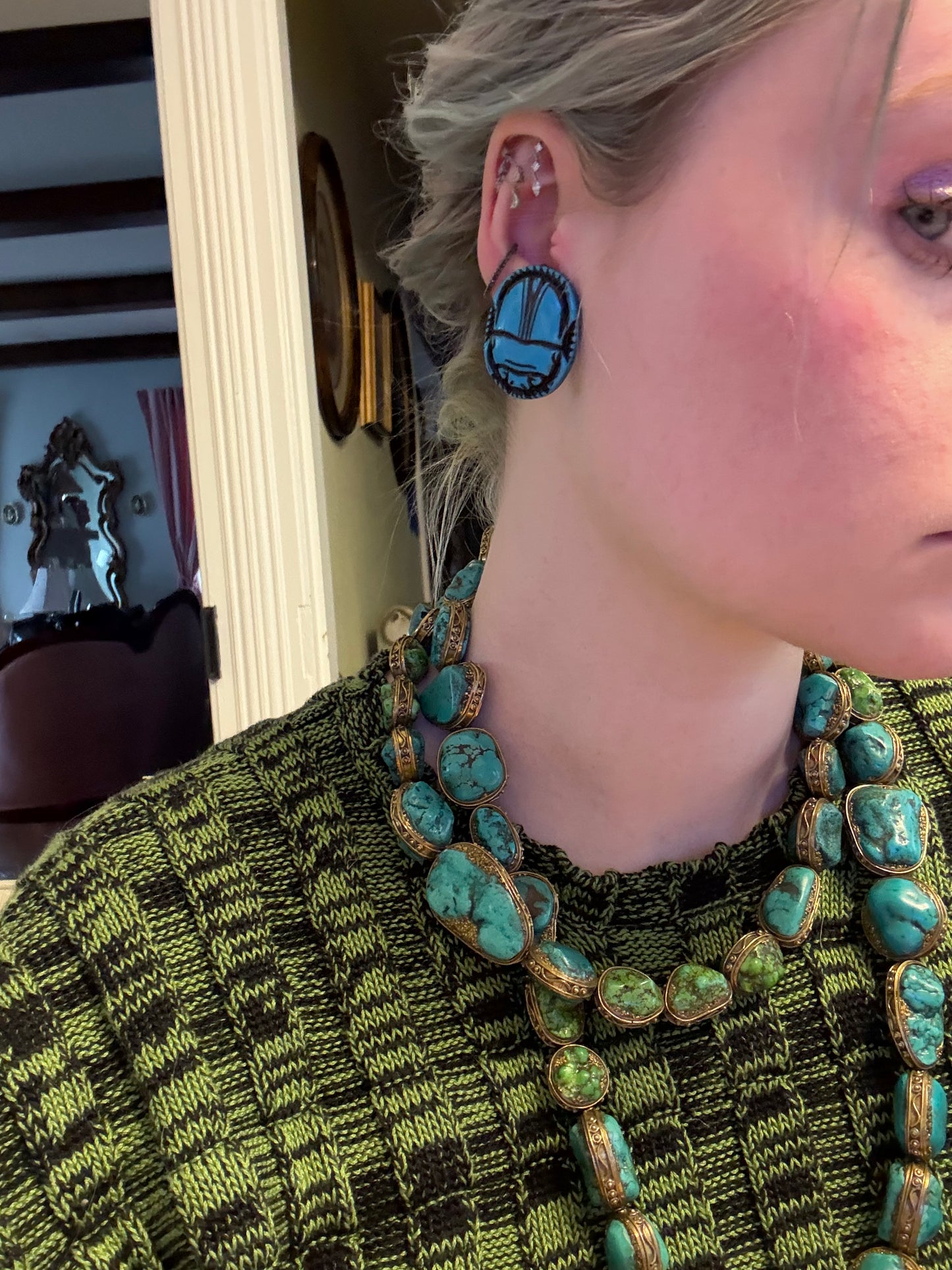 Vintage Chunky Scarab French Clip On Earrings