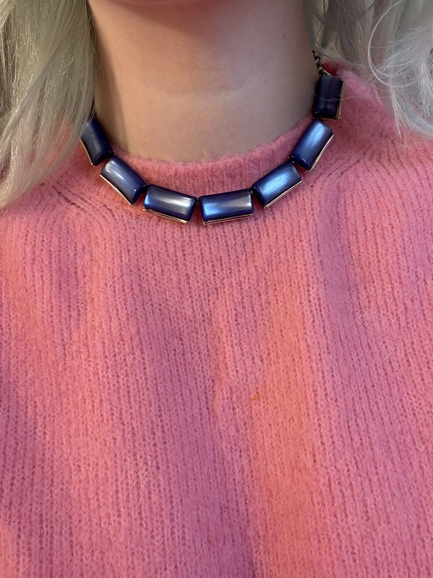 Vintage Thermoset Brilliant Blue Cabochon Necklace