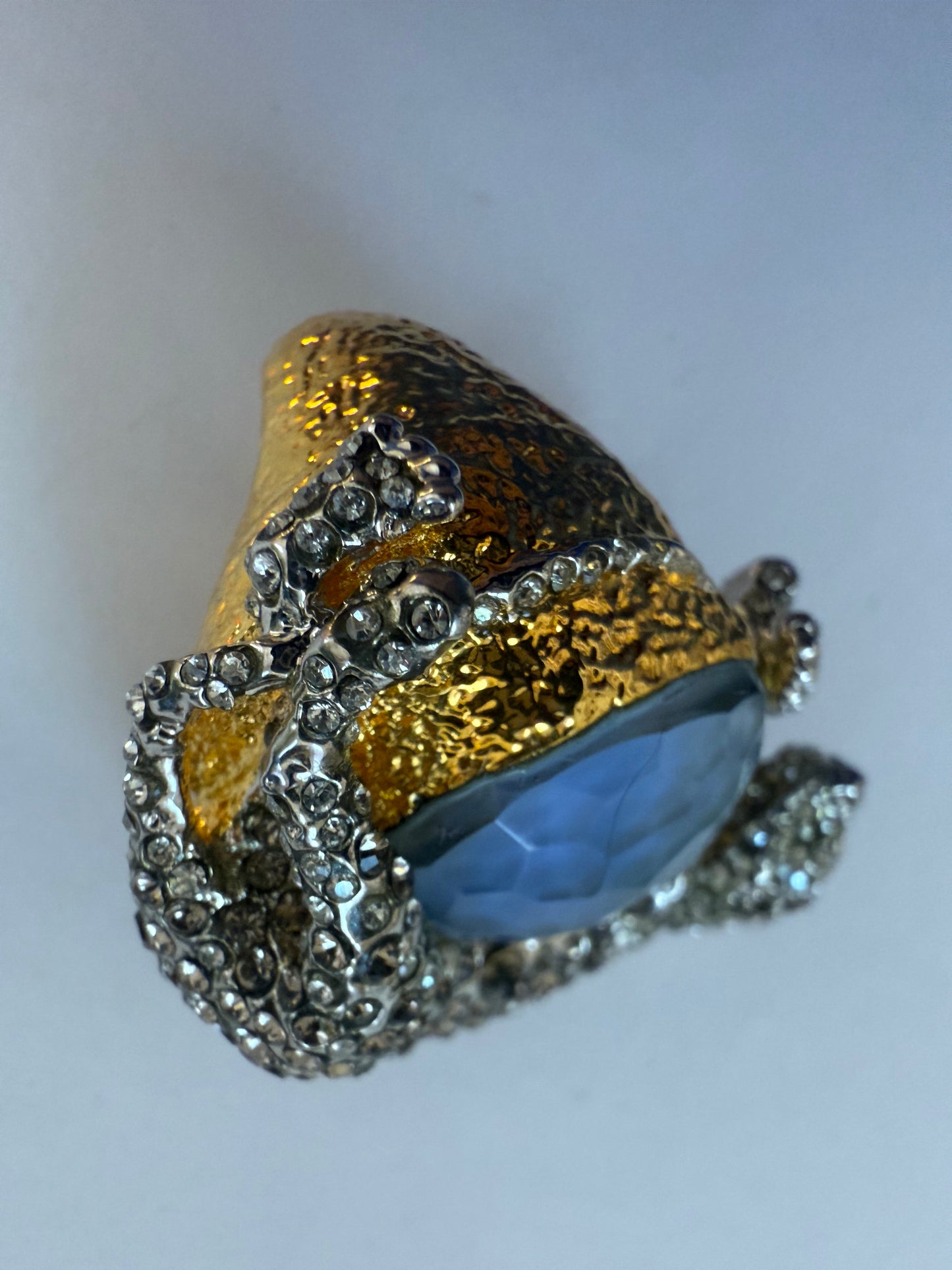 Iris Apfel's Alexis Bittar Crystal Panther Ring