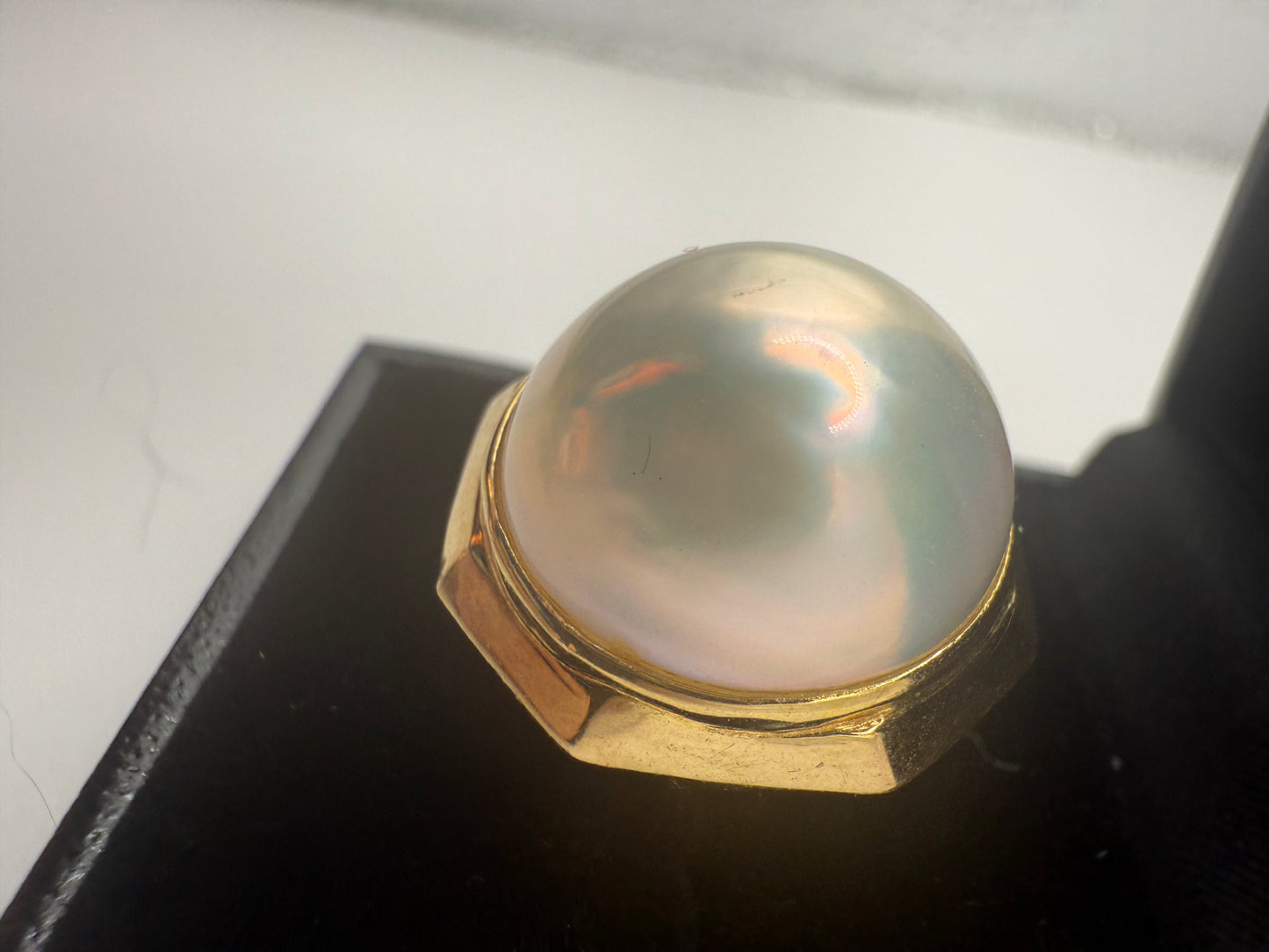 Vintage 14K Gold Extra Chunky Mabe Pearl Ring
