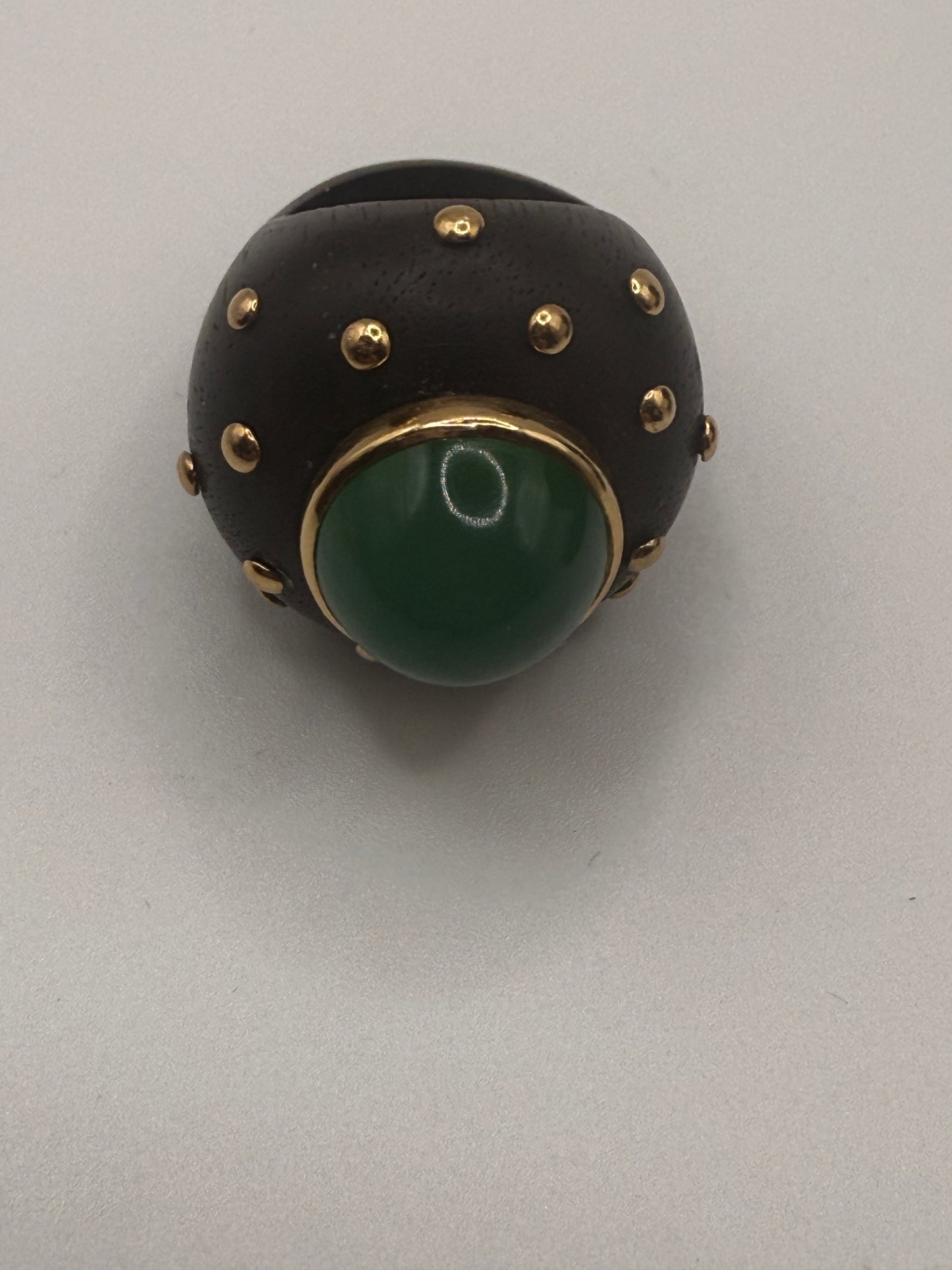 Vintage 18K Gold Huge Chalcedony Wood Cocktail Ring