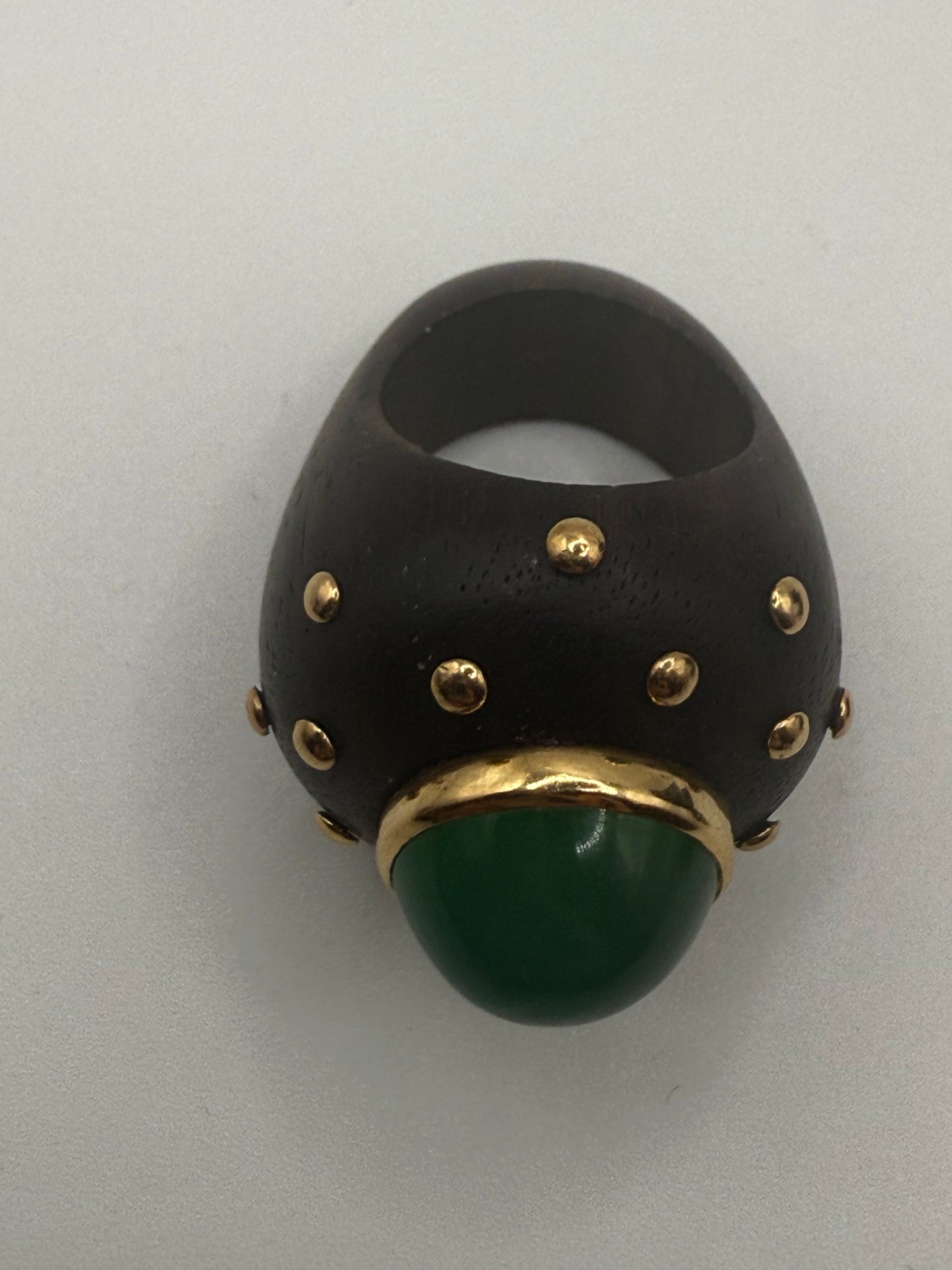 Vintage 18K Gold Huge Chalcedony Wood Cocktail Ring