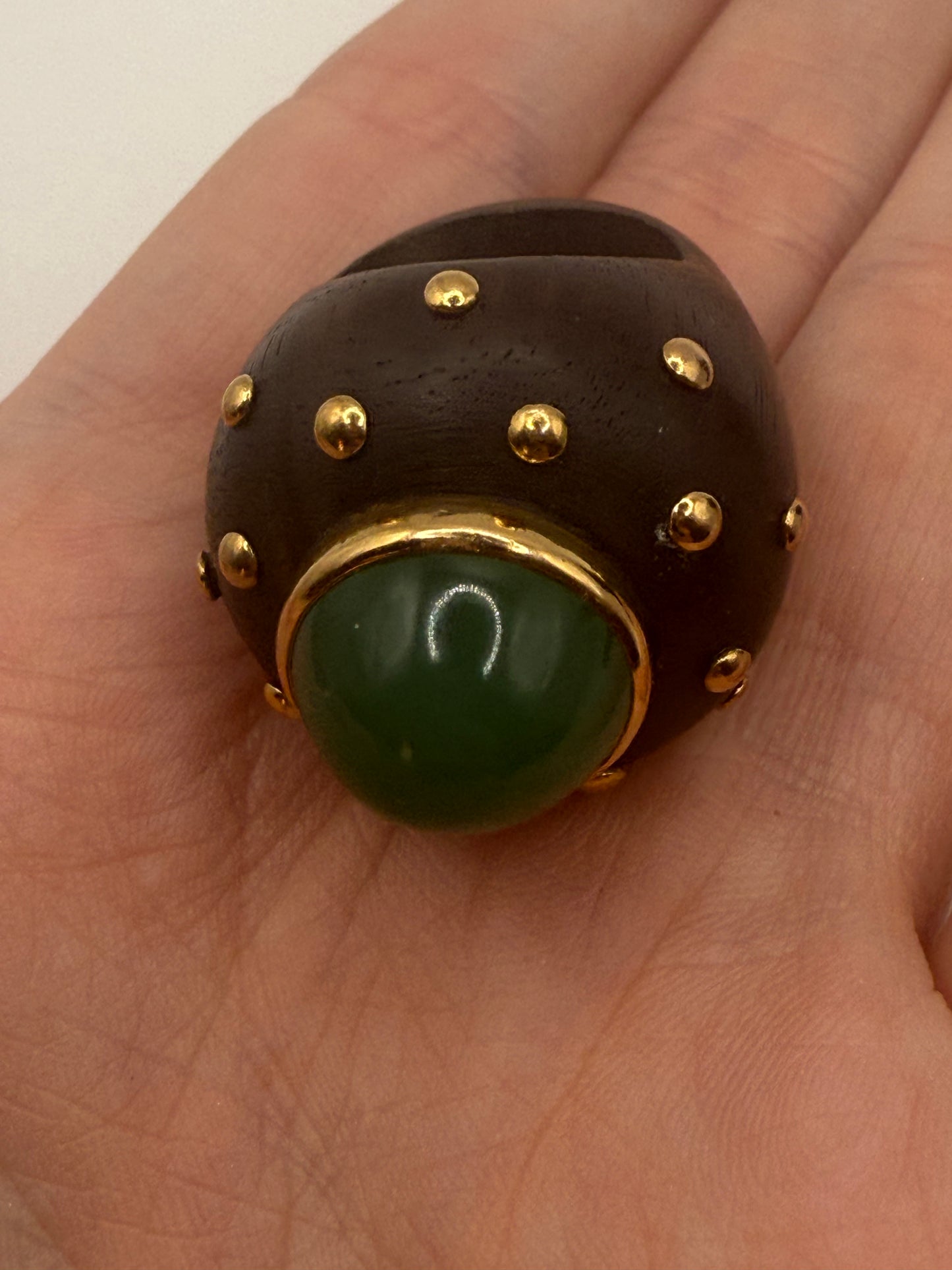 Vintage 18K Gold Huge Chalcedony Wood Cocktail Ring
