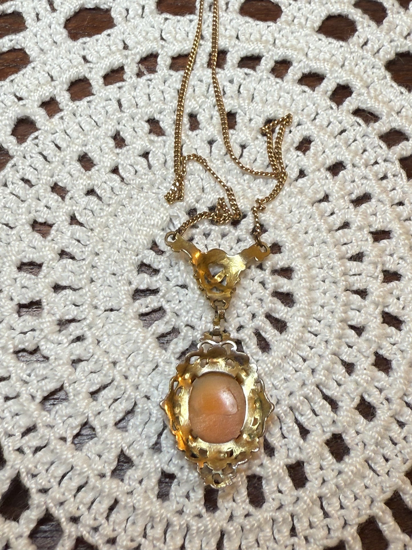 Antique Dainty Filigree Cameo Necklace