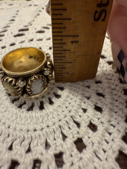 Vintage 14K Solid Gold Cameo Eternity Ring