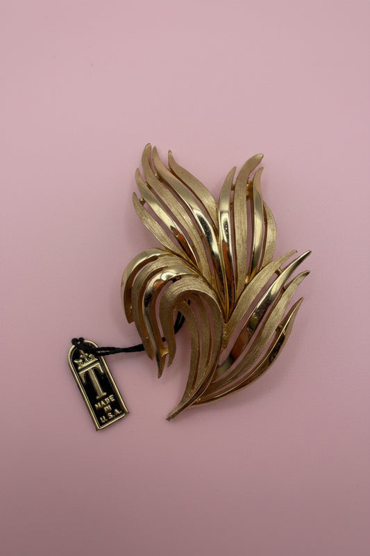 Vintage Trifari Mid-Century Flame Brooch w/ Original Tag