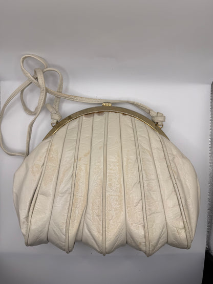 Vintage Cream Snakeskin Clamshell Shoulder Bag