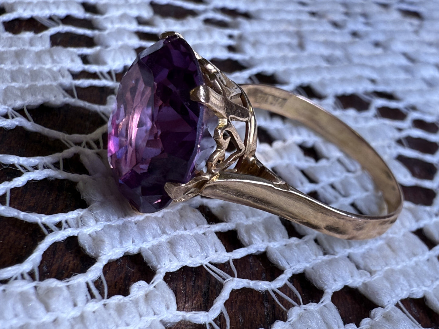 Antique 18K Solid Gold Art Deco 6.90ct Color Change Sapphire Ring