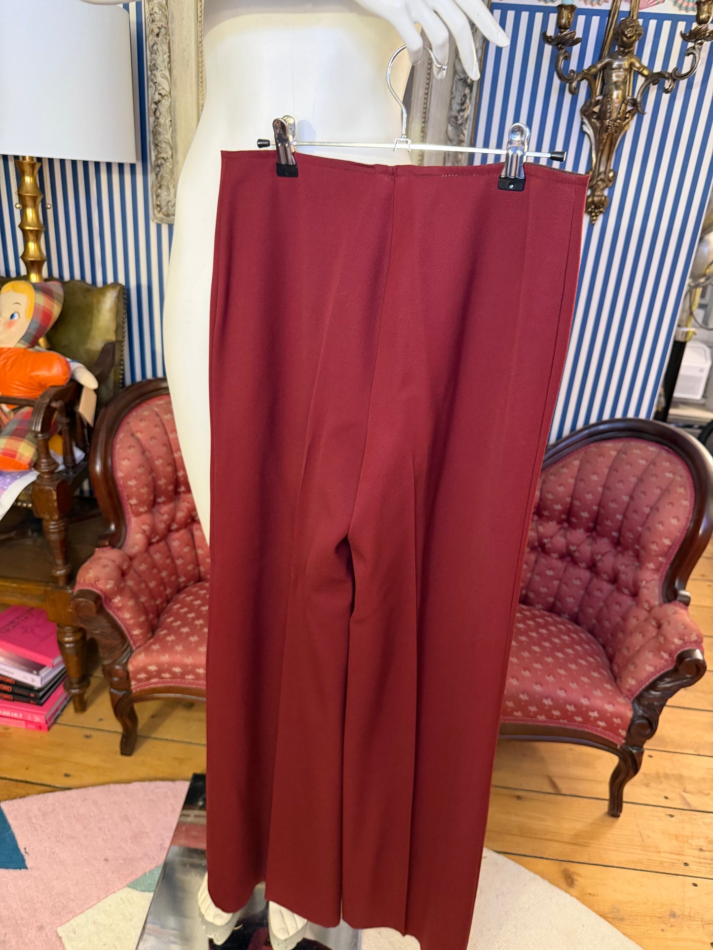 Iris Apfel's Vintage Burgundy Tailored Nina Capri Pants