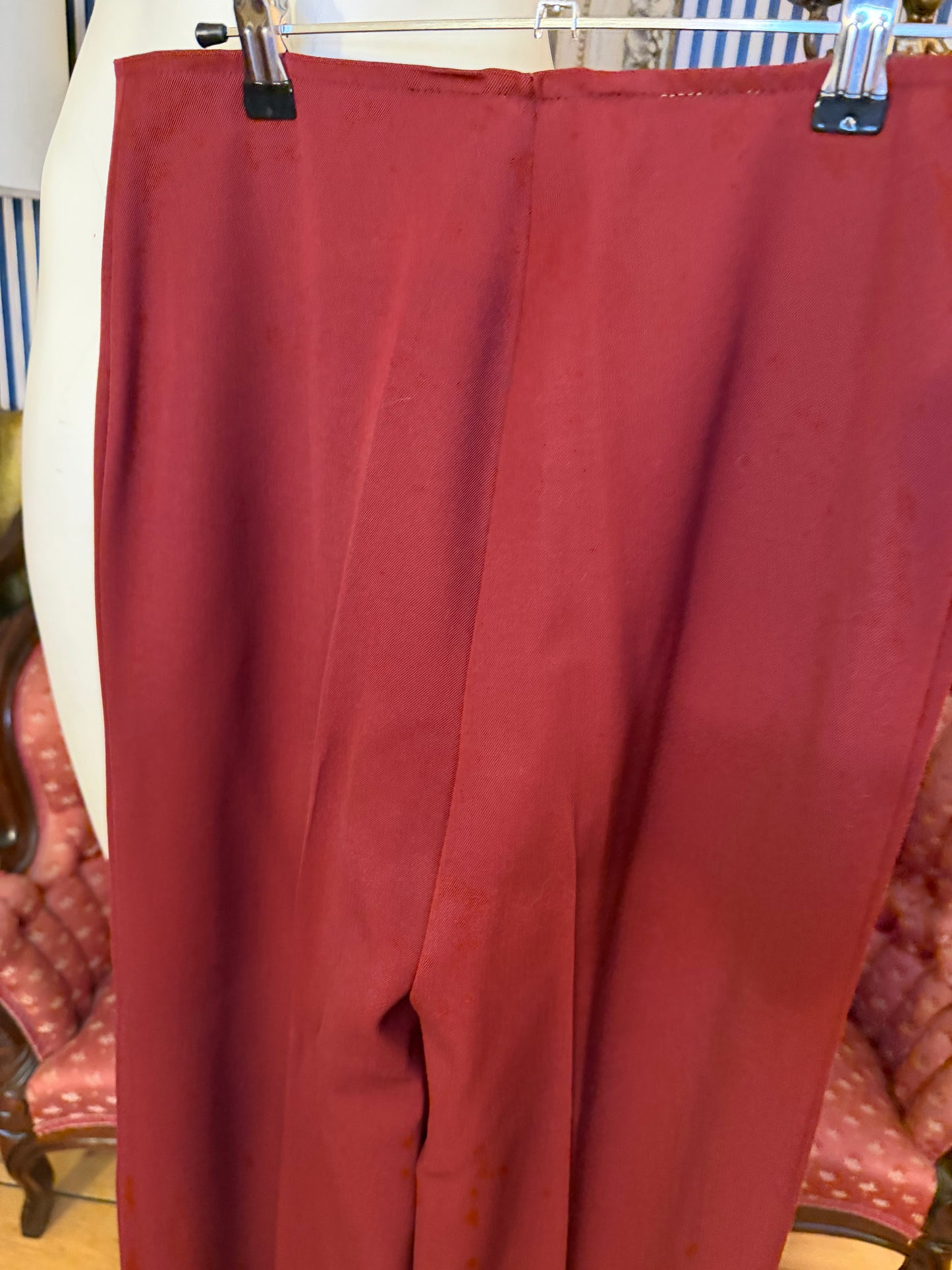 Iris Apfel's Vintage Burgundy Tailored Nina Capri Pants