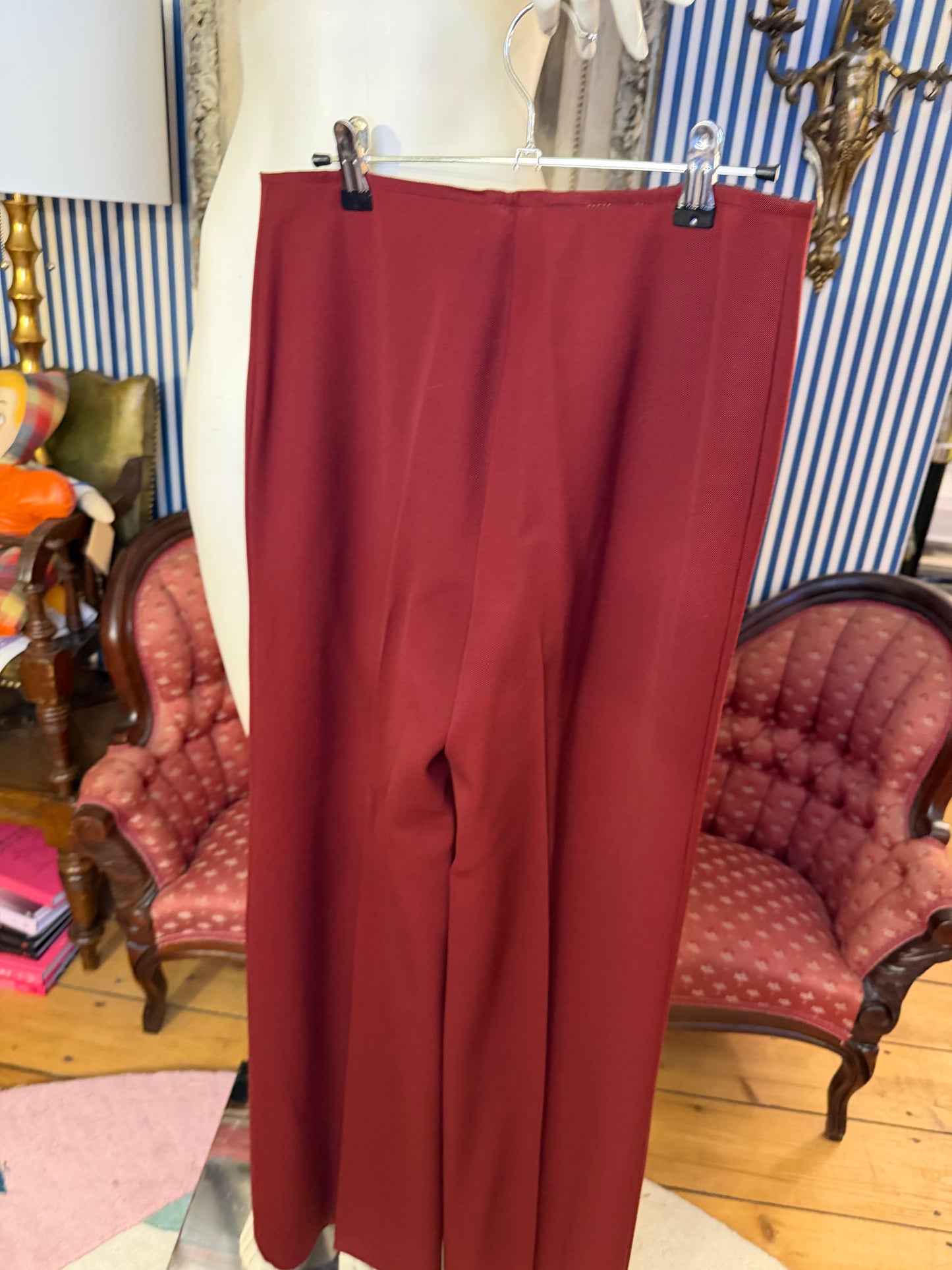 Iris Apfel's Vintage Burgundy Tailored Nina Capri Pants