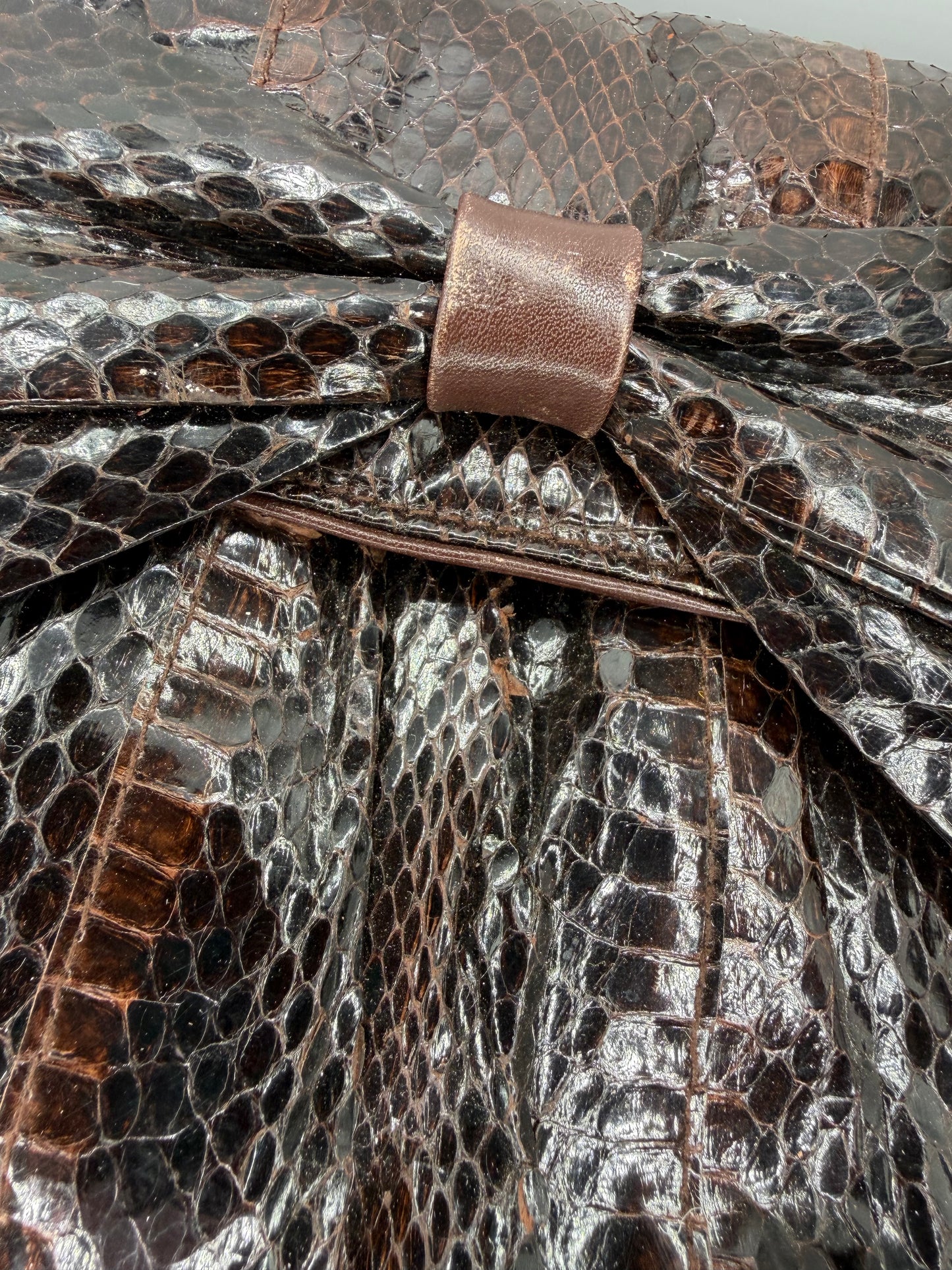 Vintage 1980s Clemente Chocolate Brown Snakeskin Bow Bag
