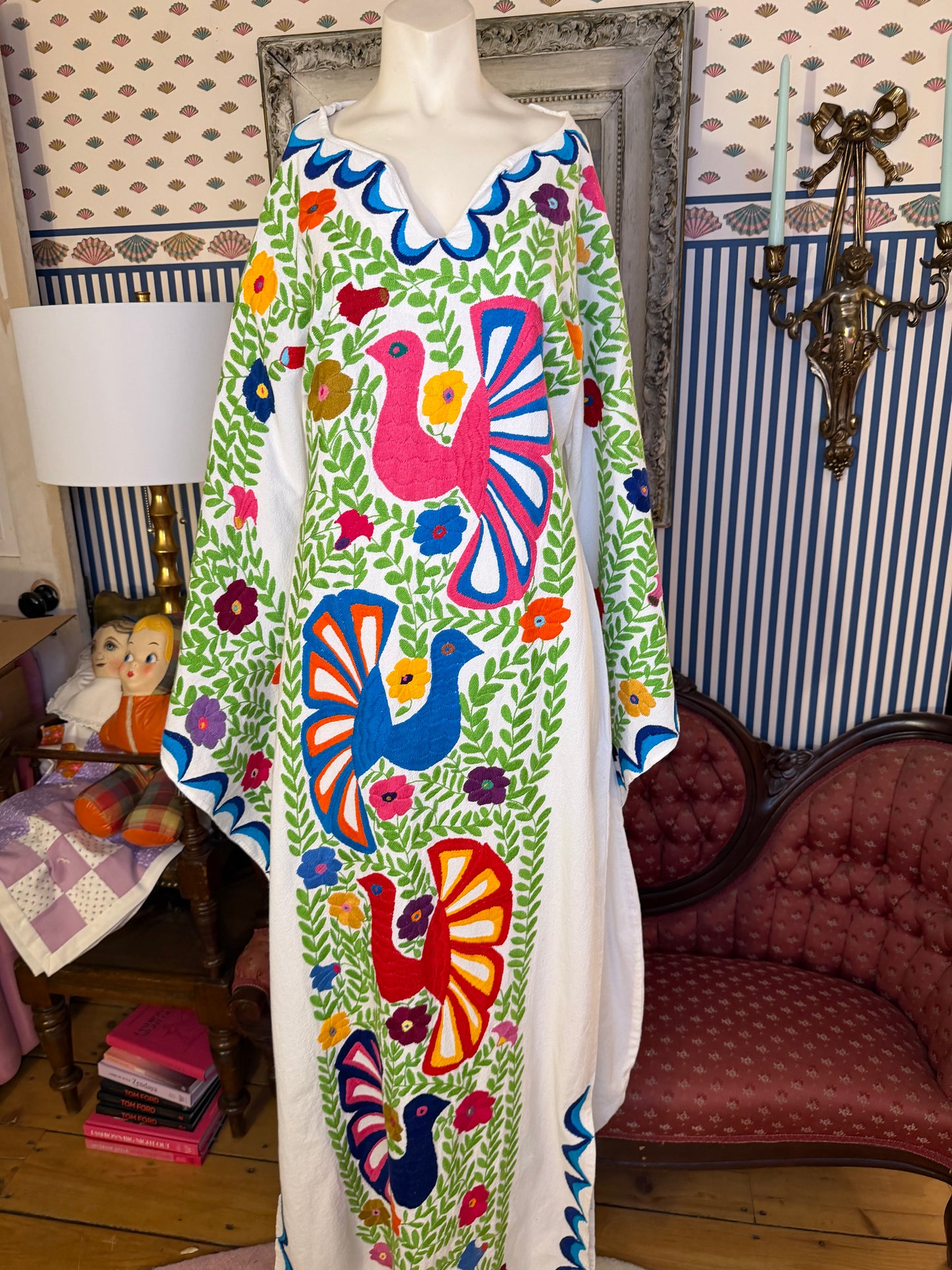 Iris Apfel's Vintage Nativa Mexican Embroidered Gown