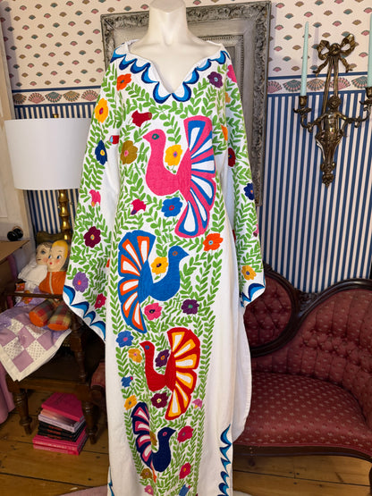 Iris Apfel's Vintage Nativa Mexican Embroidered Gown