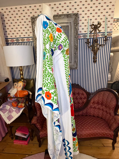 Iris Apfel's Vintage Nativa Mexican Embroidered Gown