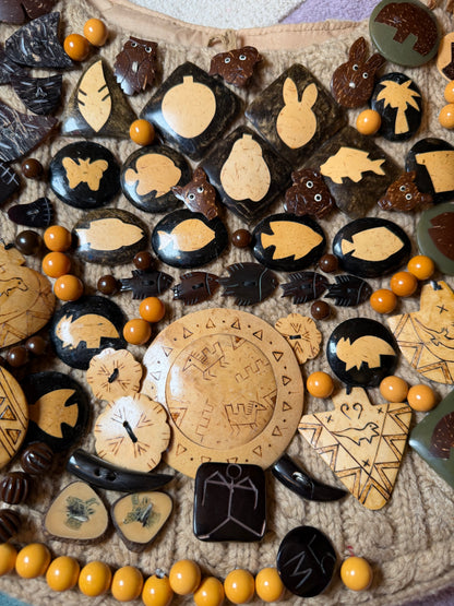 Vintage One-of-a-Kind Folk Art Animal Button Bag