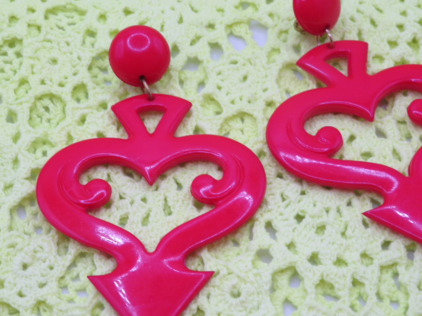 Vintage Huge Devil's Tail Heart Clip On Earrings