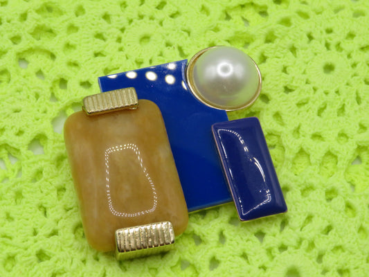 Vintage Geometric Cubist Pearl Brooch