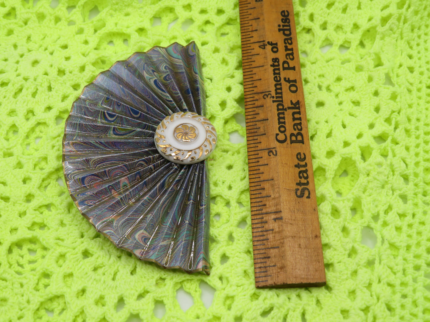 Vintage Huge Metallic Retro Fan Brooch